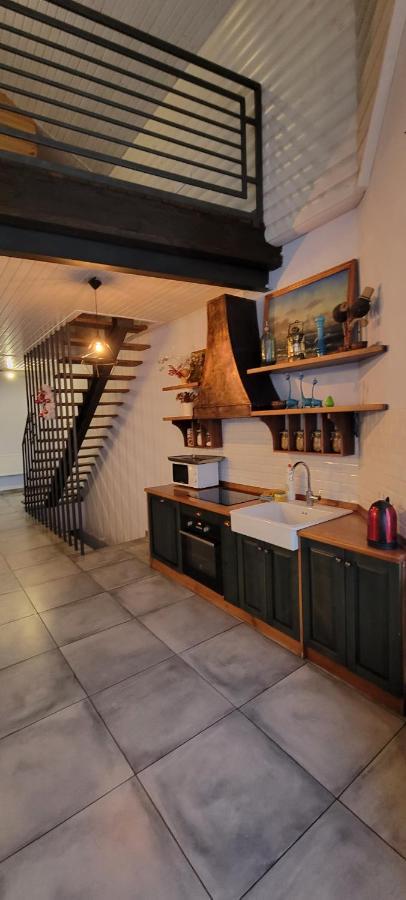 Трушки34 Villa Trushki ภายนอก รูปภาพ